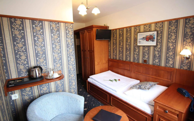 Old Prague Hotel