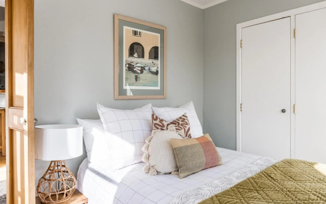 Kowhai Cottage & Studio