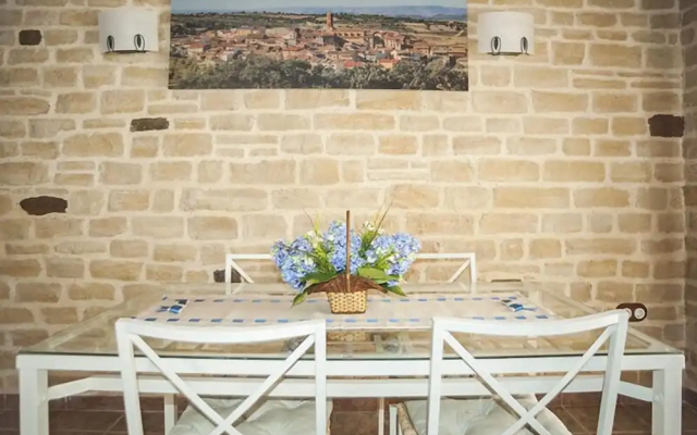 Apartamentos Rurales Millan