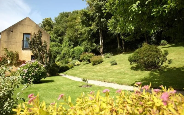 Woodbine Cottage