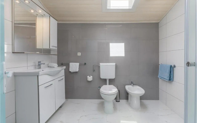 Apartment Kunfin V