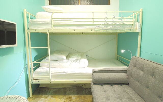 Seawall Hostel