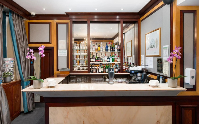 Gem Langham Court Hotel