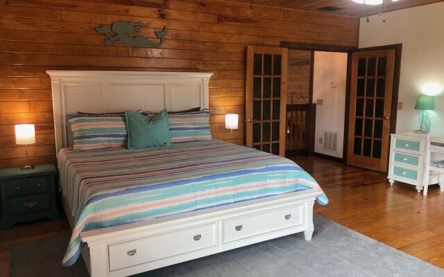 Weeki River Lodge Star5vacations