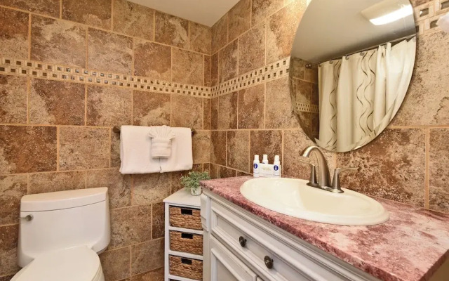 Kahana Villa E601