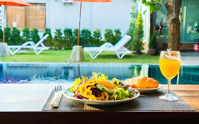 Baan Chankaew Hotel