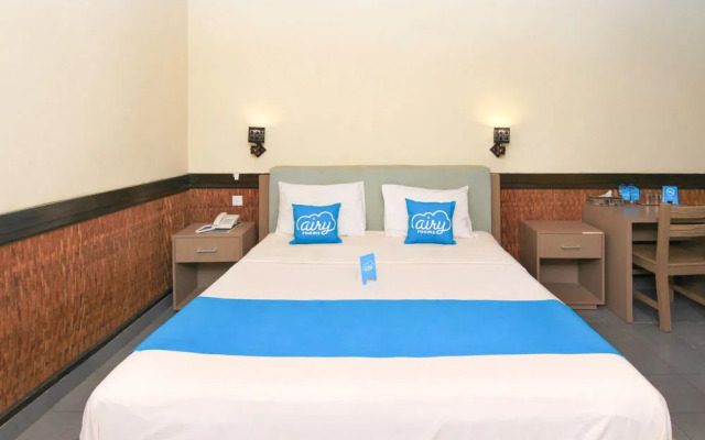 巴厘岛登巴萨艾里萨努尔德纳乌波索102酒店(Airy Sanur Danau Poso 102 Denpasar Bali)