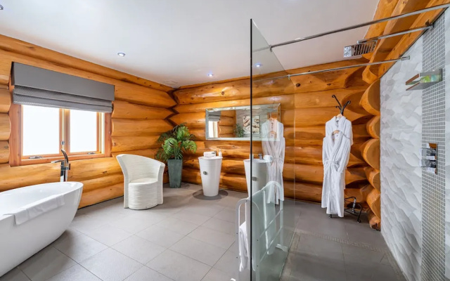 The Vu Log Cabins