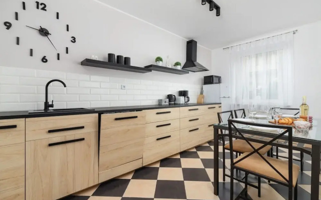 Apartment Krakow Raciborska by Renters