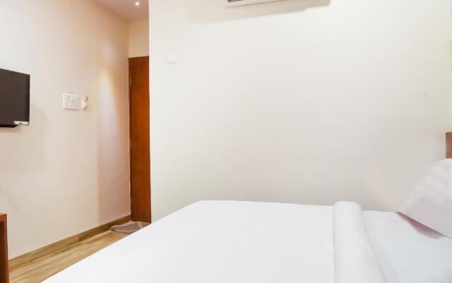 OYO 78427 Collection O Hotel Raj Regent