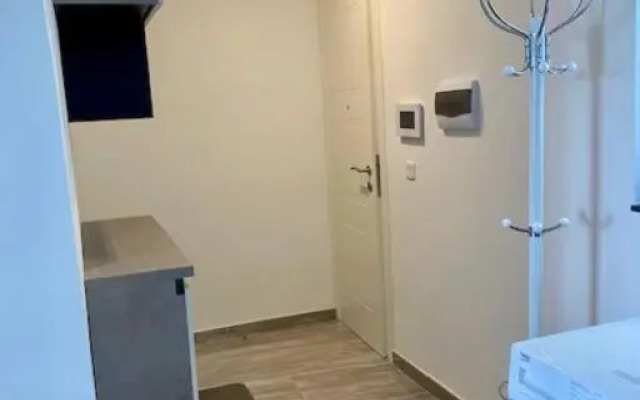 Sliema, Stylish 1 Bedroom Apartment with Parking.