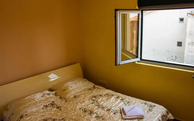 Sea Side Luxury Apartment