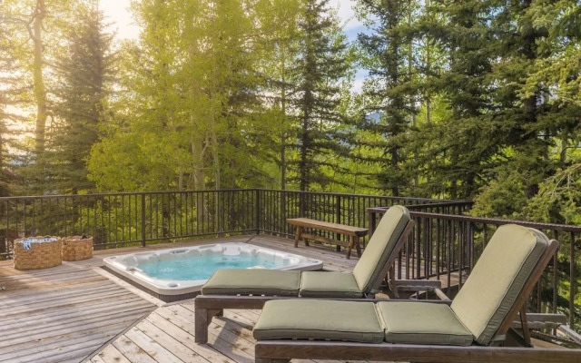 Wildwood Ridge 5 Bedroom Home