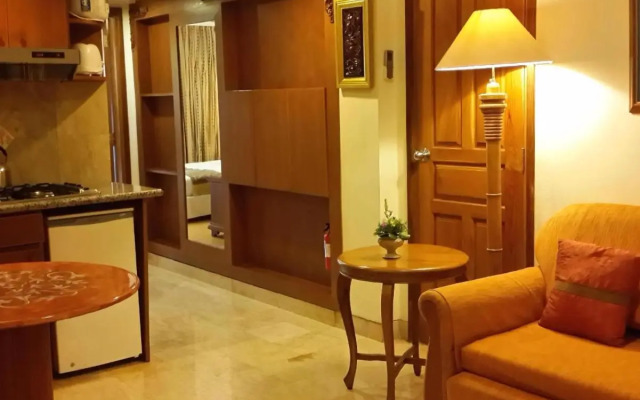 Club Bali Family Suites @Legian Beach