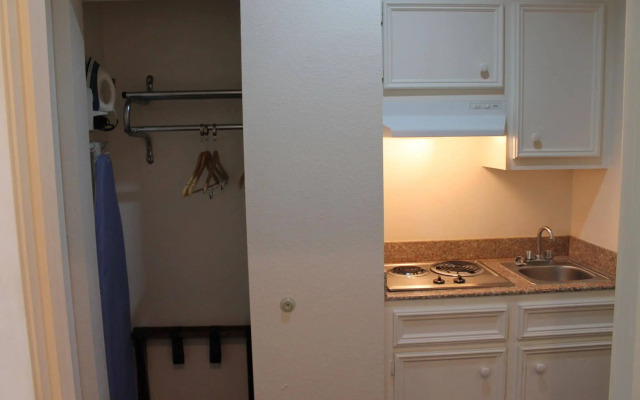 Baymont by Wyndham Texas City