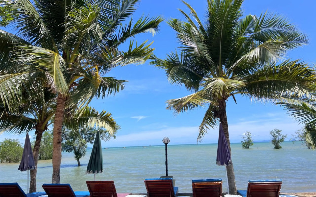 Diamond Beach Resort