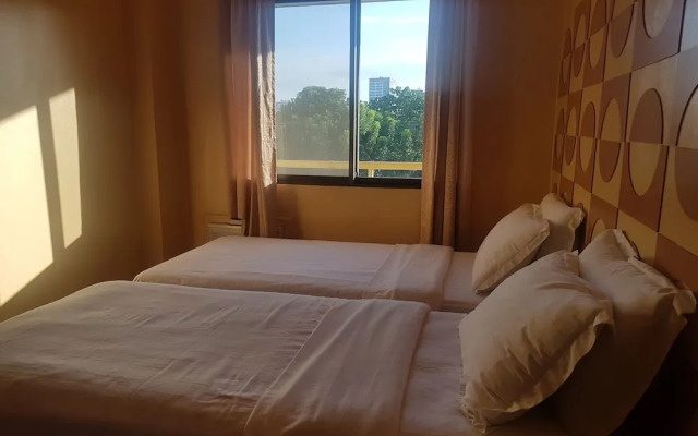 TSC Suites by Eastland Residences