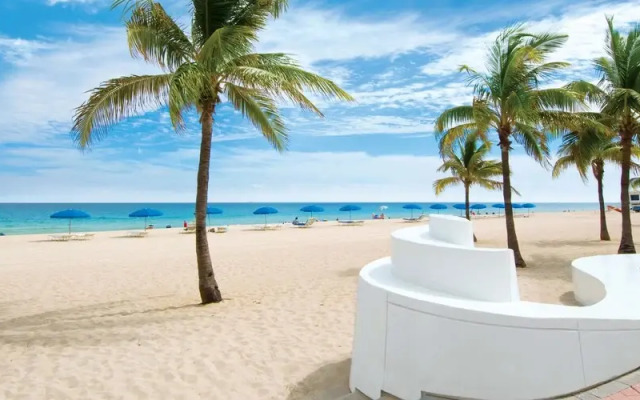 Luxury 2 BR Condos with Balcony