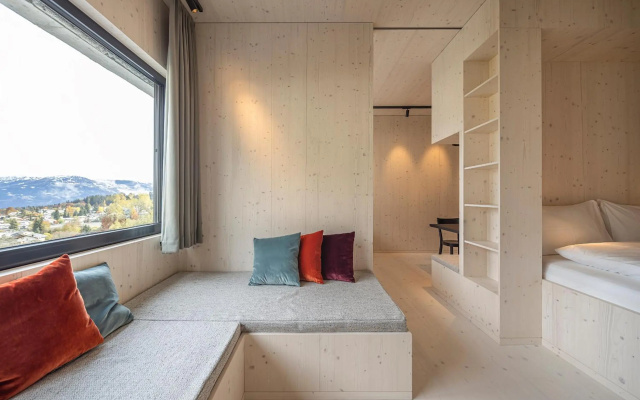 Me and All Hotel Flims, by Hyatt – Guest Rooms – Flims