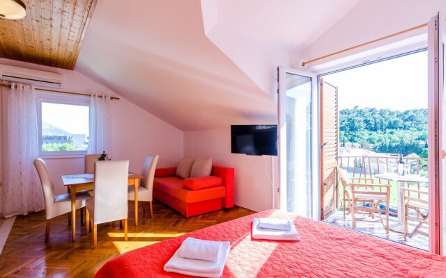 Apartments Mali Paradiso