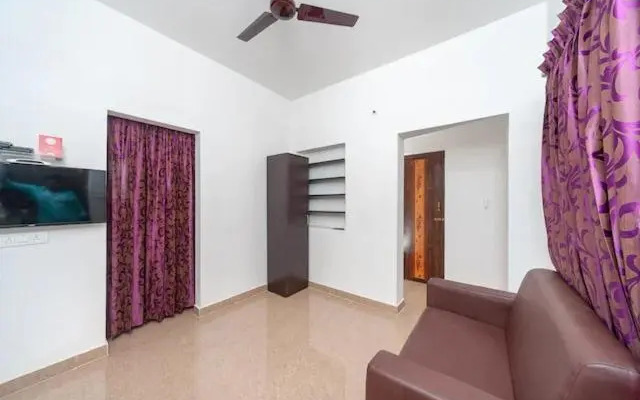 Varun Residency By OYO Rooms