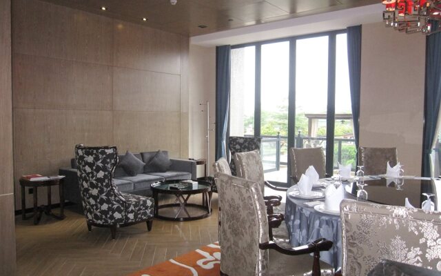 Silverworld Hotel