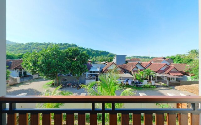 Semilir Senggigi Inn