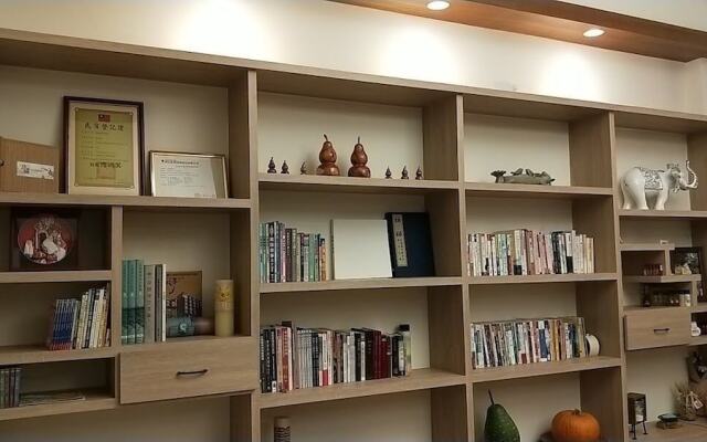 Professor's House 2198