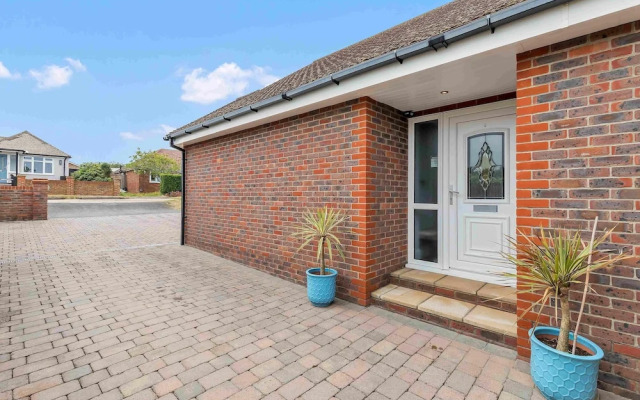 Sea Downs House With Free Parking By My Getaways