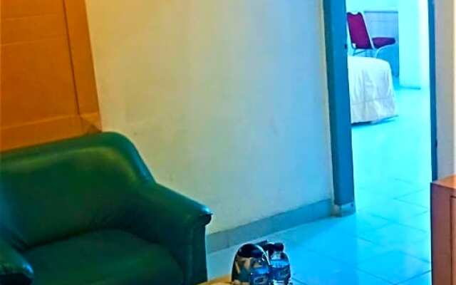 RR Wisata Indah Hotel