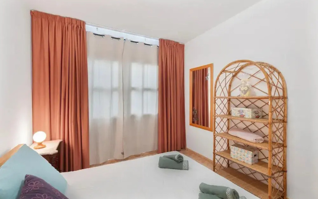 Apartment in Santa Cruz Near Beaches