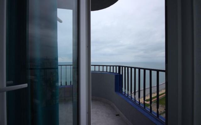 KNJZ Seaview Apartment