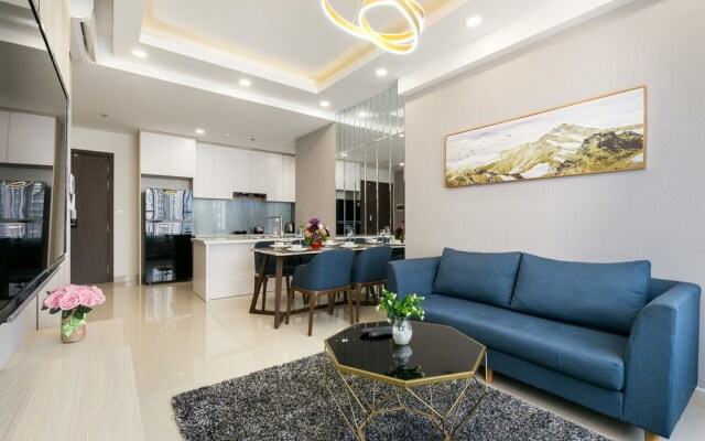 KYN Apartment Rivergate Residence