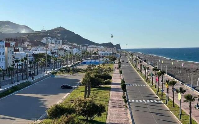 Oued laou Appart Avec Picsine