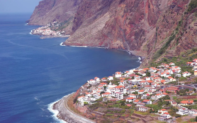 SeaView Apartment by OurMadeira