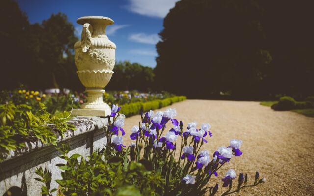 Chateau de Challain