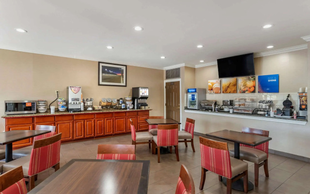 Comfort Inn Birmingham - Irondale