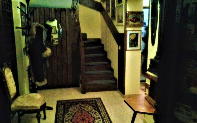 Leyla Guesthouse Castel