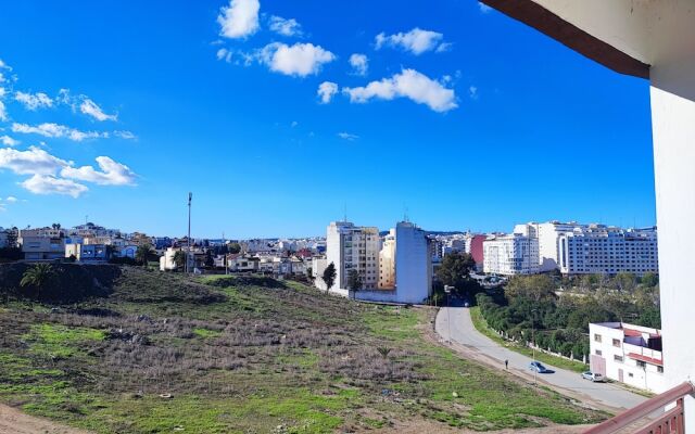Les Belles Residences E
