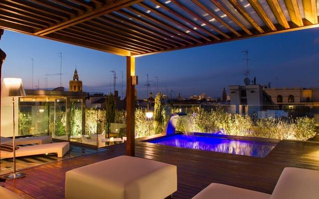 Valencia Luxury Apartments