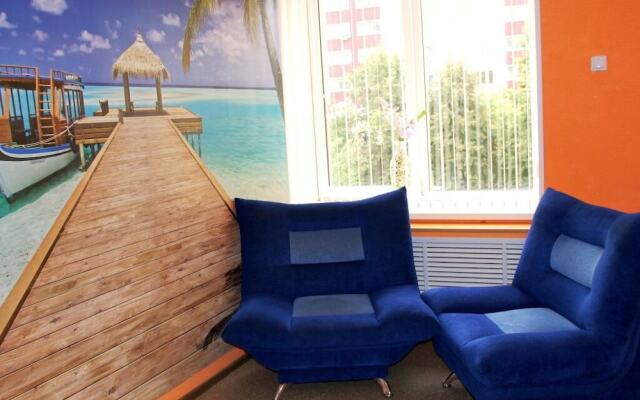 Oasis Hotel - Hostel