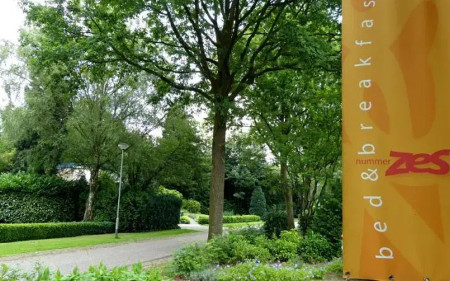 Bed&breakfast NummerZES
