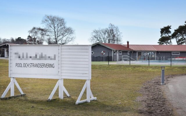 Beautiful Apartment in Färjestaden With Wifi