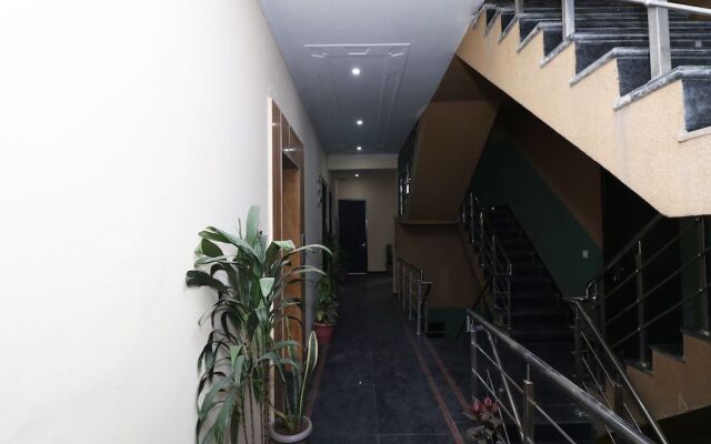 OYO 24108 Bamyan Hotel