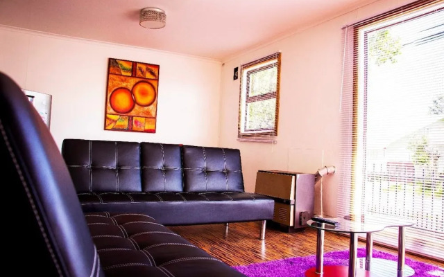 Mia Loft
