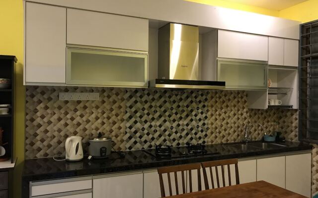 Aushaf Homestay Changlun