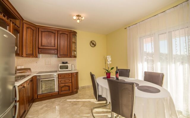 Apartments The Palms