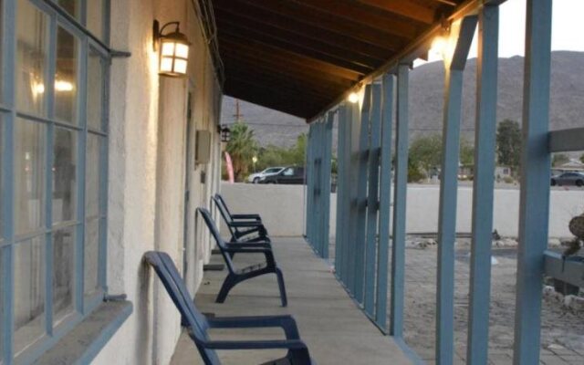 Mojave Trails Inn and Suites