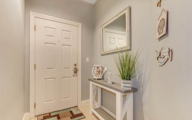 World Tour Golf Links Condos by Escape