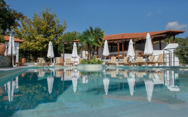 Hotel Pyrgos Boutique & Suites